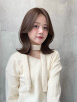 ラベル 渋谷(LAVEL)&nbsp;オリーブグリーンチャコールグレーミディアムレイヤーカット渋谷