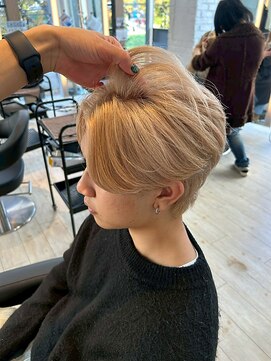 インク サカエ(inq sakae) ケアブリーチ/トリプルカラー/ハイトーン/ベージュ