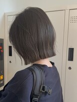 ラフ 立川(Laff) 大人ボブ 切りっぱなしボブ 前下がりボブ 縮毛矯正 外ハネ