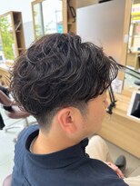 カイノ メンズサロン 金剛店(KAINO)&nbsp;無造作な動きで決まる大人メンズパーマ