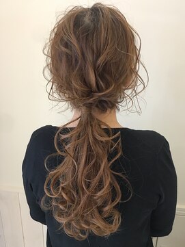 ネオリーブ クタ 町田店(Neolive kuta) 【Neolive kuta  町田】ローポニテール【町田/町田駅】