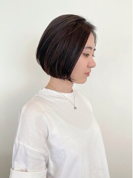 コワファースト 大分(COIFF1RST) ナチュラル顎ラインボブ