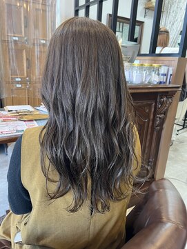 ハグヴィアン(HUG BIEN) カーキ