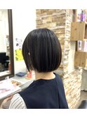 ショートボブ/重め
