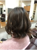 エアリーミディ×ひし形シルエット外ハネボブ