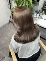 オグジュアリー 表参道(aux.)&nbsp;チョコレートベージュ【ayame】（表参道/青山）