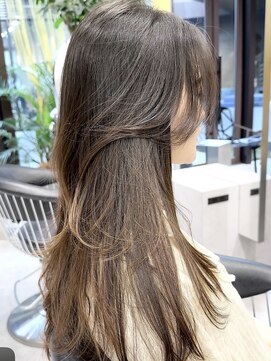 シティ(CITY) かきあげ前髪 レイヤーカット 表参道