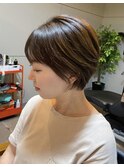 耳かけ丸みショート