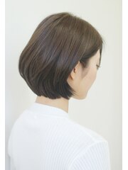 30歳からのすっきりショートボブ　表参道