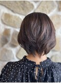 30代40代外ハネボブ耳だしショートマニッシュショート