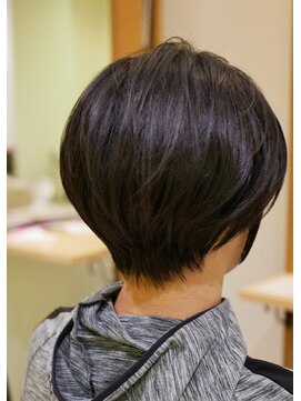 アデイ 大森店(AdAy) くびれ　かわいい　ショートボブ