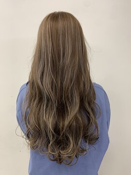 エイト 池袋店(EIGHT ikebukuro) 透明感ハイライト＊富澤翼