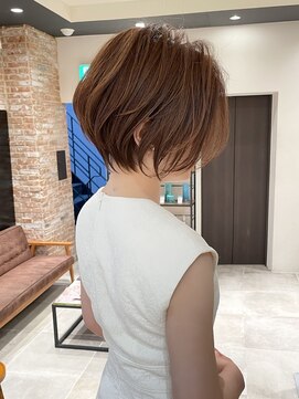 バンプ ギンザ(BUMP GINZA) 《30代40代》白髪ぼかしハイライト×前下がりボブ【イケダ】