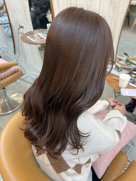 ロンドアジュール 横浜(Lond azur) こっくりブラウンで大人ガーリー