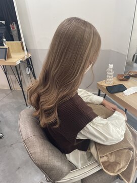 ピヨン 心斎橋(piLLon) ミルクティーベージュ