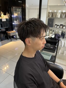 アイズ 海老名(AIZU) ワンカールパーマ　ニュアンスパーマ　アップバング