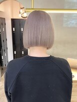 ローレン(LOREN)&nbsp;ミルクティーベージュぷつっとボブケアブリーチ 梅田