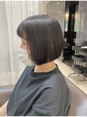 ショートボブ
