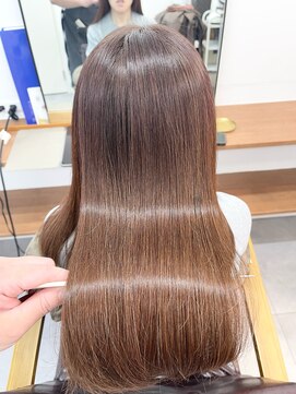 ランプ(Lamp) 縮毛矯正/髪質改善/クリスタライジング ビフォアー＆アフター