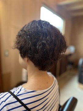 エン(EN) 【癖を活かした】ショートスタイル