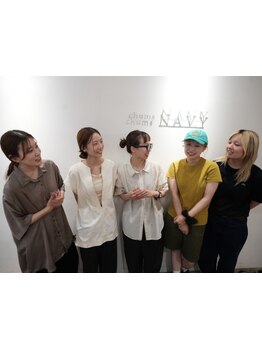 オトナ女子に人気のNAVY。その秘訣は流行とあなたらしさを取り入れてくれるセンス溢れる女性Stylist☆