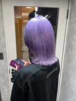 ワンズクロエ 原宿店(ONE's Chloe)&nbsp;くびれヘアアプリコットオレンジハイライトカラーブルーカラー