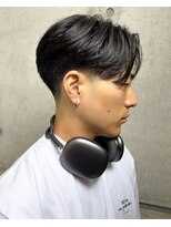 オーシャントーキョー ホワイト 原宿(OCEAN TOKYO WHITE)&nbsp;刈り上げセンターパートツーブロック