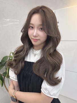 アリープアウル(ALEAP owl) ダブルカラー/レイヤーカット/韓国/艶髪/顔まわりカット