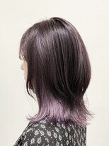 シズク(sizuk)&nbsp;くびれヘア×インナーカラー