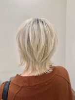 エイミーバイアフロート(amie  by afloat)&nbsp;くびれレイヤーのナチュラルミディ.