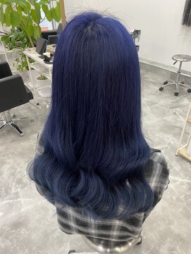 ネイビーブルー