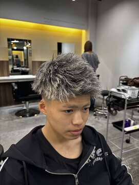 エイト 博多店(EIGHT hakata) ツイストジェットホワイトフルメッシュ