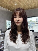 アリュメ 三重鈴鹿店(allum)&nbsp;レイヤーカット オレンジブラウン ウェーブスタイル
