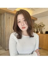 ドルセ(Dulce) 丸型さんオススメ!くびれるミディアムレイヤー