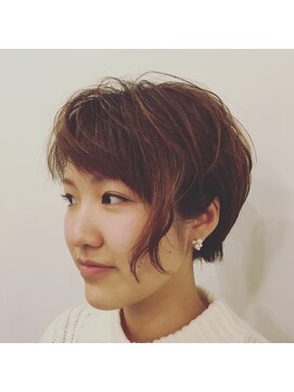 カタチヘアー(HAIR) ２０１６。。。多面性なカタチ。。。かわいいショート。。カタチ