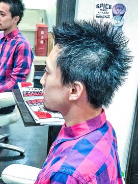 オムヘアーバイグルーマーズ(HOMME HAIR by GROOMER/S) #脱2ブロック #90s #ブリックカットデザインボウズ #home2櫻井