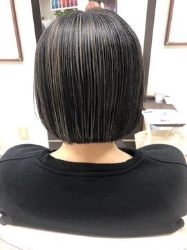 コレットヘア(Colette hair) アッシュグレーハイライト