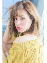ミエル ヘア 新宿(miel hair) 〈mielhair新宿〉ハイトーン 大人可愛い内巻きミディ