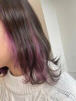 エンレイ(enRei) インナーカラーバイオレットピンクチョコレート外ハネウェーブ