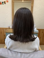 モフ(moff) くびれカット+暗めユニコーンカラー