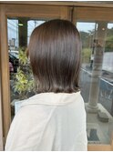 斜めバング/グレージュカラー/シルキーベージュ/岡崎