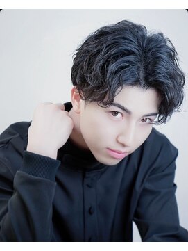 アイトーキョーシエル 横浜(AI TOKYO Ciel) 波巻き/ハイライト/マッシュパーマ/ウルフ[横浜駅]