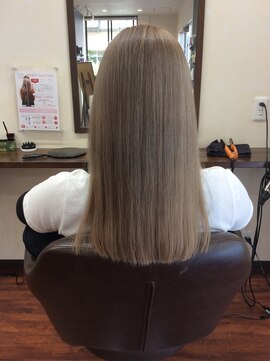 バンビ 本渡店(Bambi) ストレートロング