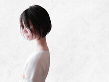 40代以降の大人女性の〈縮毛矯正〉