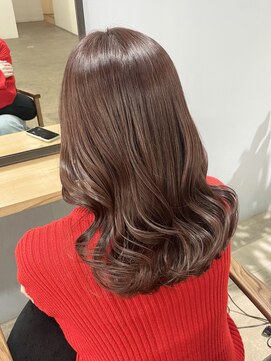 スリー(Three) 【Three/大分/萩原】ミディアム/暖色カラー/ブリーチ無し/艶感