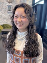 エン(YENN) ウェーブパーマ