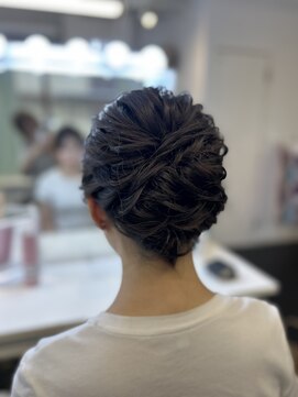 マーズ(Hair&Make Mars+) アップスタイル