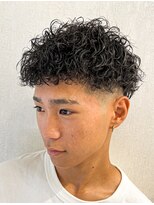 ルースト 京都駅前店(ROOST)&nbsp;スペインカール×スキンフェード