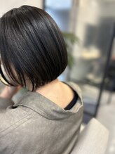ルーシー(Lucy) ミニボブ