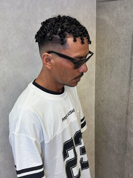 オールマンバーバーショップ 流山おおたかの森(Allman Barbershop) ニュアンスパーマ/ニュアンスウルフ/スペインカール/流山/柏